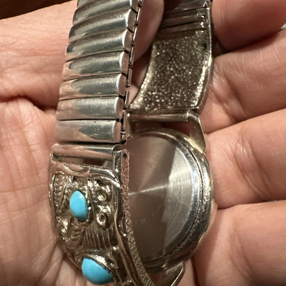 Working Jacques Couture Woman's Watch Quartz Blue Stones Silver Band 35mm Fit 7